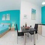 Apartament View *