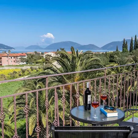 Apartment Sami View