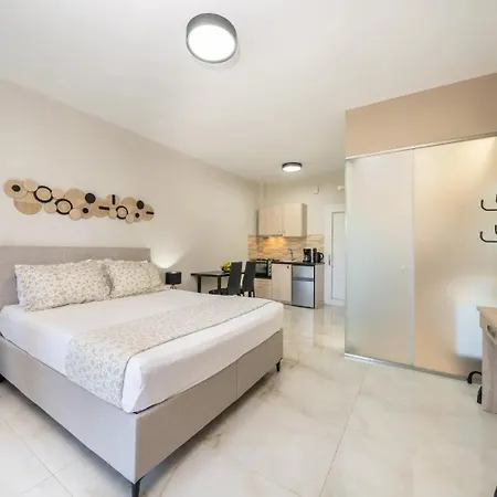 Apartment Sami View *
