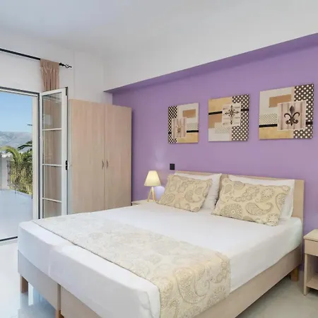 Apartment Sami View *